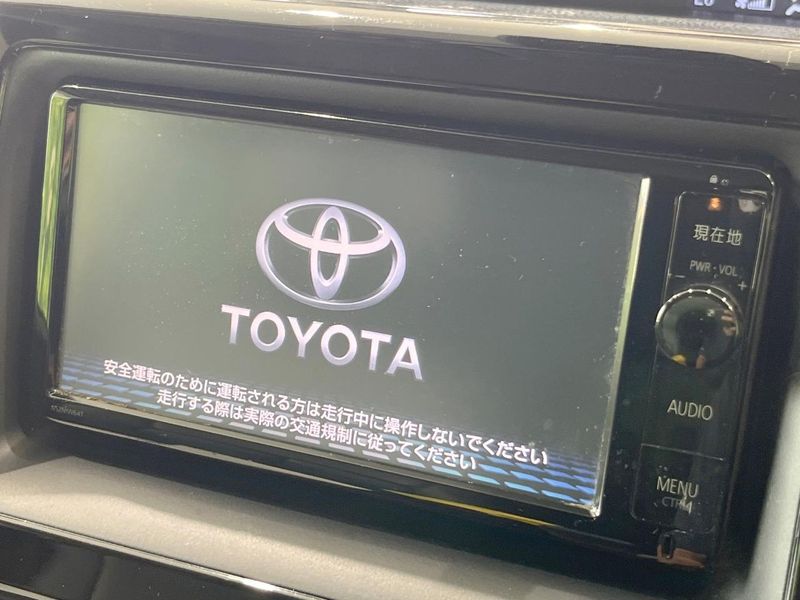 2016 Toyota Voxy DBA-ZRR80G (UW-6a5ee4f942834)[21]
