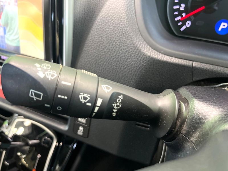2017 Toyota Noah DBA-ZRR80G (UW-6a5ee4fccecda)[9]