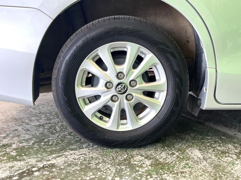 2017 Toyota Noah DBA-ZRR80G (UW-6a5ee4fccecda)[27]