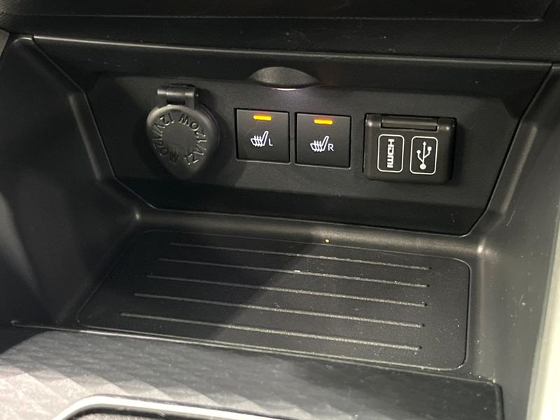 2025 Toyota Raize 5AA-A202A (UW-6a6032fd67216)[28]