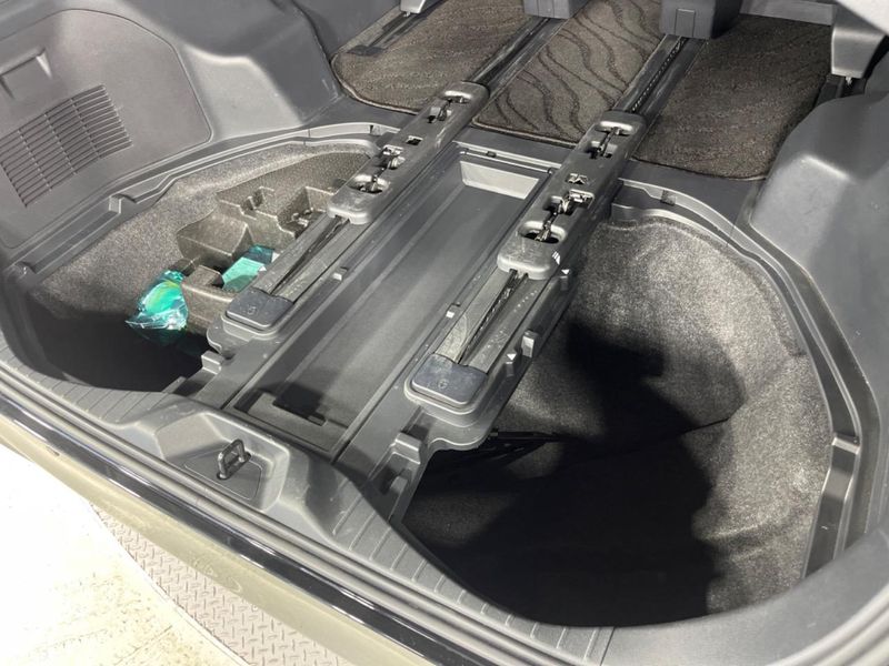 2024 Toyota Alphard 3BA-AGH40W (UW-6a603333d91f0)[15]