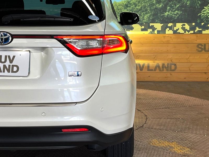 2017 Toyota Harrier Hybrid DAA-AVU65W (UW-6a60334052c54)[5]