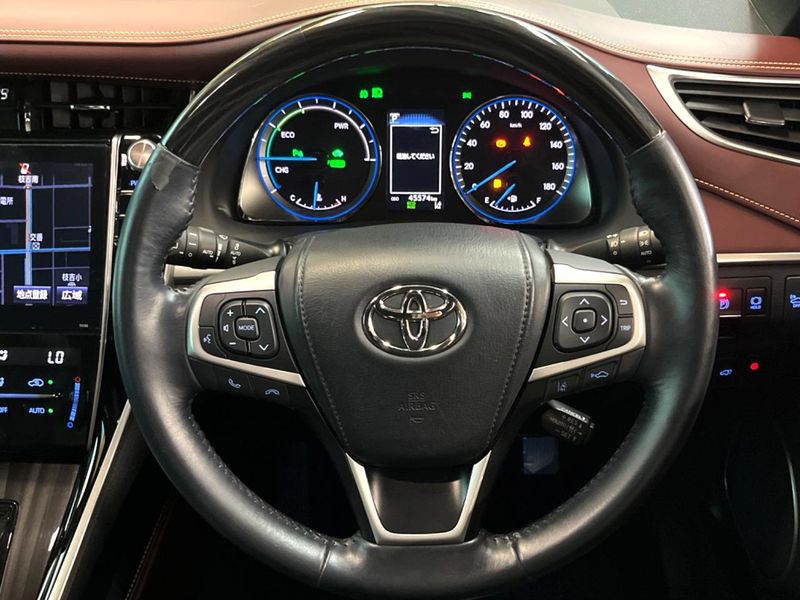 2017 Toyota Harrier Hybrid DAA-AVU65W (UW-6a60334052c54)[19]