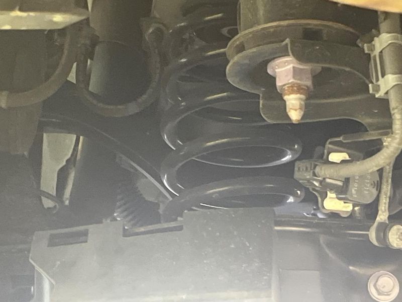 2020 Toyota Harrier Hybrid 6AA-AXUH80 (UW-6a60334b625e6)[25]