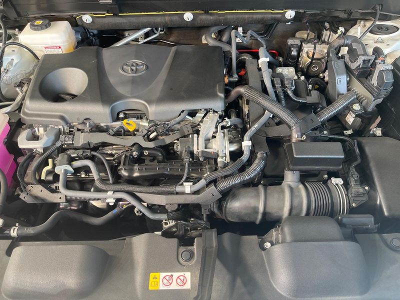 2020 Toyota Harrier Hybrid 6AA-AXUH80 (UW-6a60334b625e6)[6]