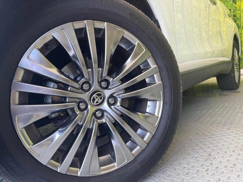 2020 Toyota Harrier Hybrid 6AA-AXUH80 (UW-6a60334b625e6)[22]