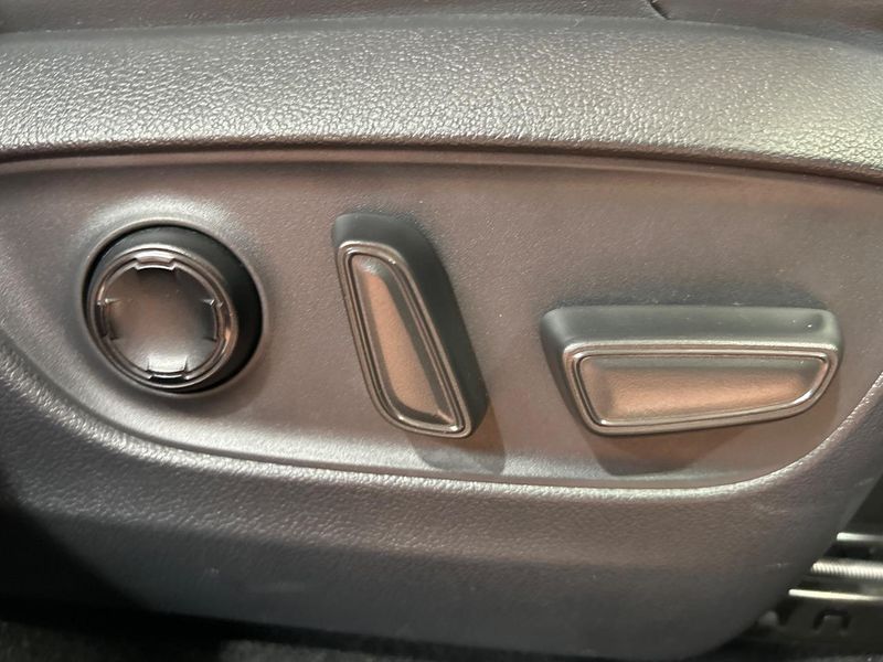 2023 Toyota Harrier Hybrid 6AA-AXUH80 (UW-6a60334ebbecb)[17]
