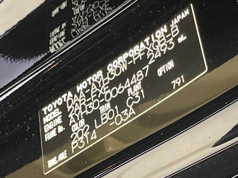 2018 Toyota Alphard Hybrid DAA-AYH30W (UW-6a60335a85a78)[1]