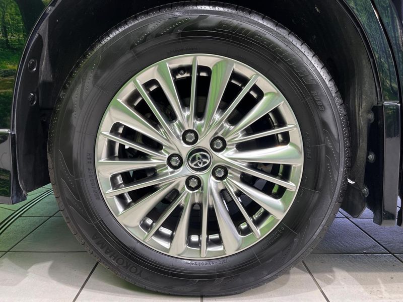 2018 Toyota Alphard Hybrid DAA-AYH30W (UW-6a60335a85a78)[17]