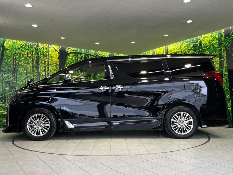 2018 Toyota Alphard Hybrid DAA-AYH30W (UW-6a60335a85a78)[24]