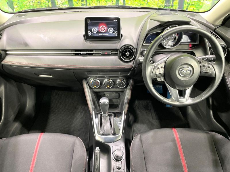 2015 Mazda Demio LDA-DJ5FS (UW-6a6033b2ddeb2)[18]