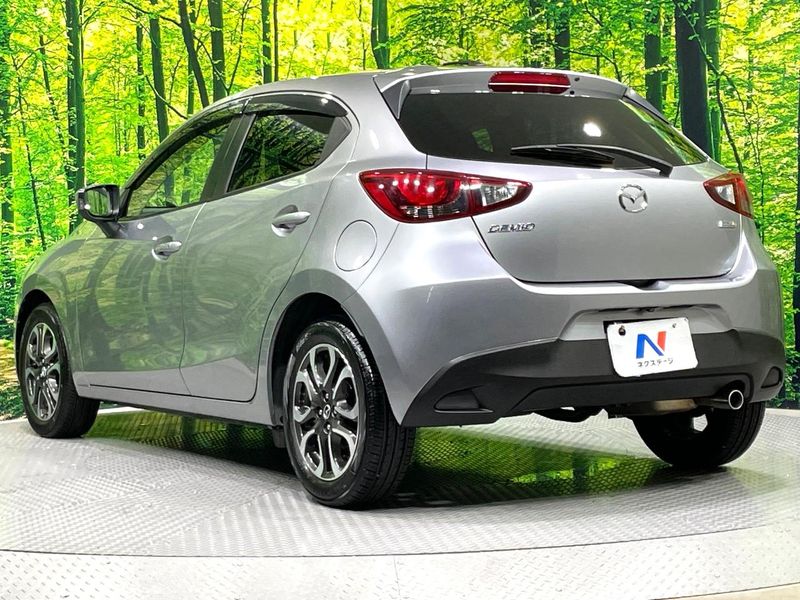 2015 Mazda Demio LDA-DJ5FS (UW-6a6033b2ddeb2)[7]