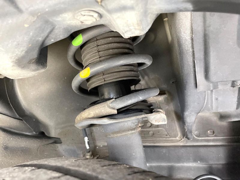 2013 Nissan Note DBA-E12 (UW-6a6033bfec2fa)[5]