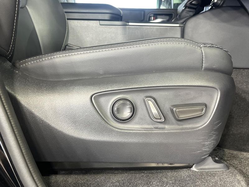 2025 Toyota Land Cruiser 250 3DA-GDJ250W (UW-6a6033e325f30)[28]