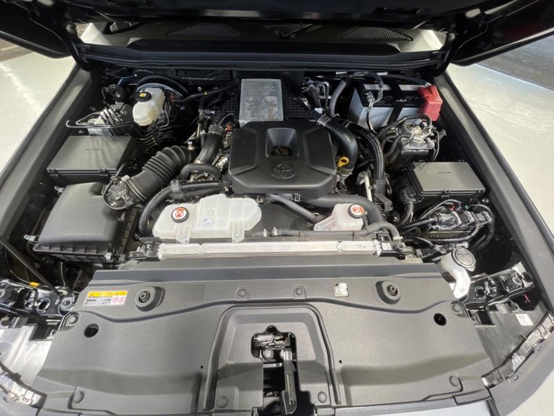 2025 Toyota Land Cruiser 250 3DA-GDJ250W (UW-6a6033e325f30)[4]