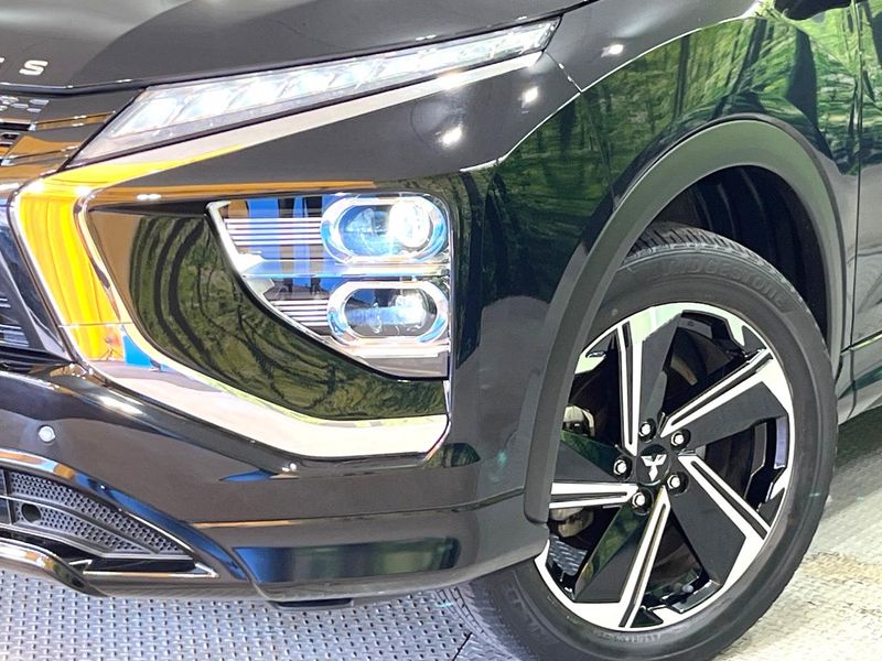 2021 Mitsubishi Eclipse Cross PHEV 5LA-GL3W (UW-6a6033fa181e6)[17]