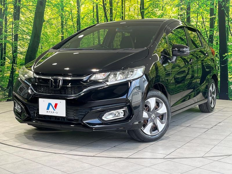 2017 Honda Fit Hybrid DAA-GP5 (UW-6a6034003a8e6)[0]
