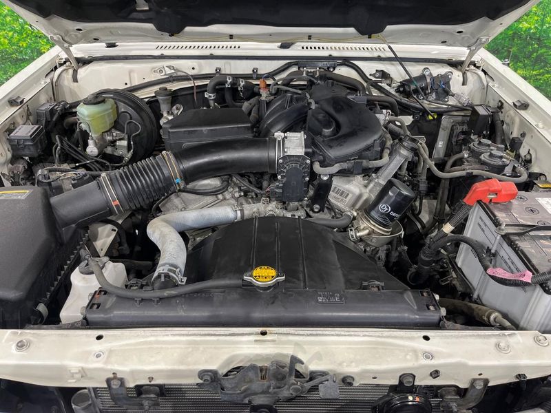 2015 Toyota Land Cruiser 70 CBF-GRJ76K (UW-6a60340826e86)[4]