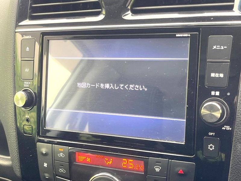 2015 Nissan Serena DAA-HFC26 (UW-6a603437e45f7)[22]