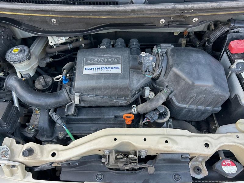 2017 Honda N-BOX DBA-JF1 (UW-6a6034616d2c2)[4]