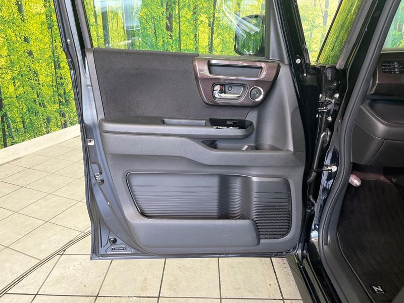 2019 Honda N-BOX CUSTOM DBA-JF3 (UW-6a60347401d68)[10]