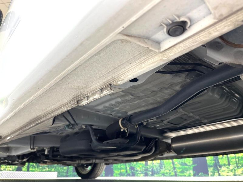2023 Honda N-BOX CUSTOM 6BA-JF5 (UW-6a60349a7e205)[16]