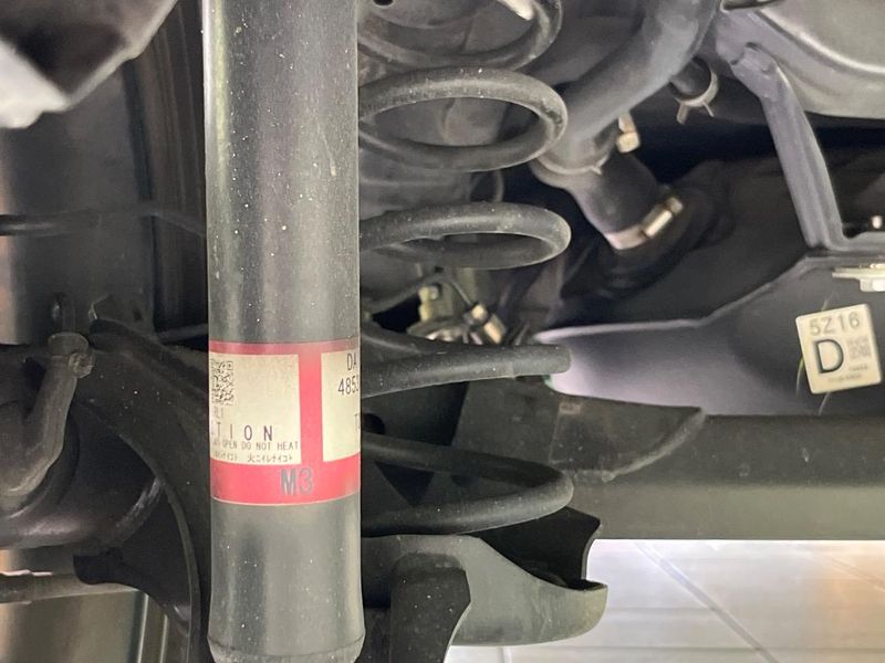 2015 Daihatsu Cast DBA-LA250S (UW-6a6034deb6b25)[19]