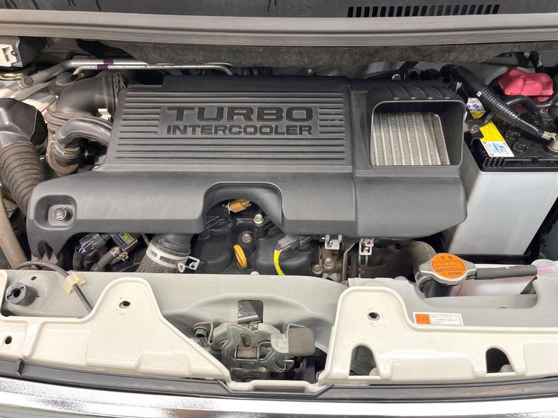 2017 Daihatsu Tanto DBA-LA600S (UW-6a6034f513438)[5]