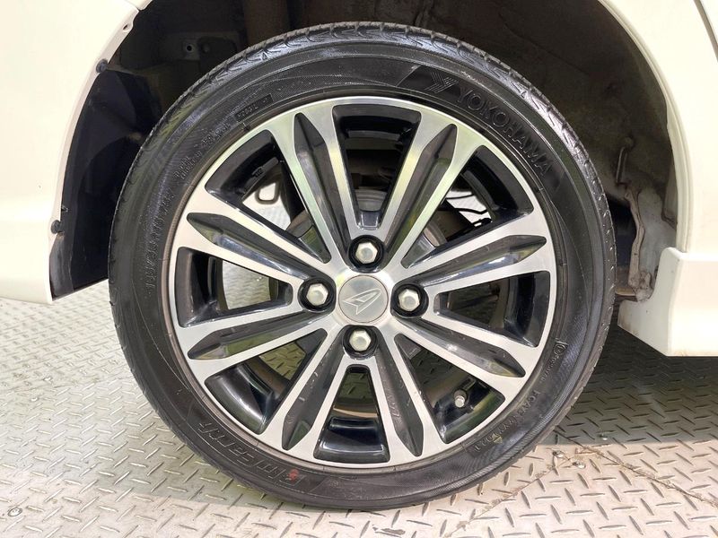 2017 Daihatsu Tanto DBA-LA600S (UW-6a6034f513438)[11]