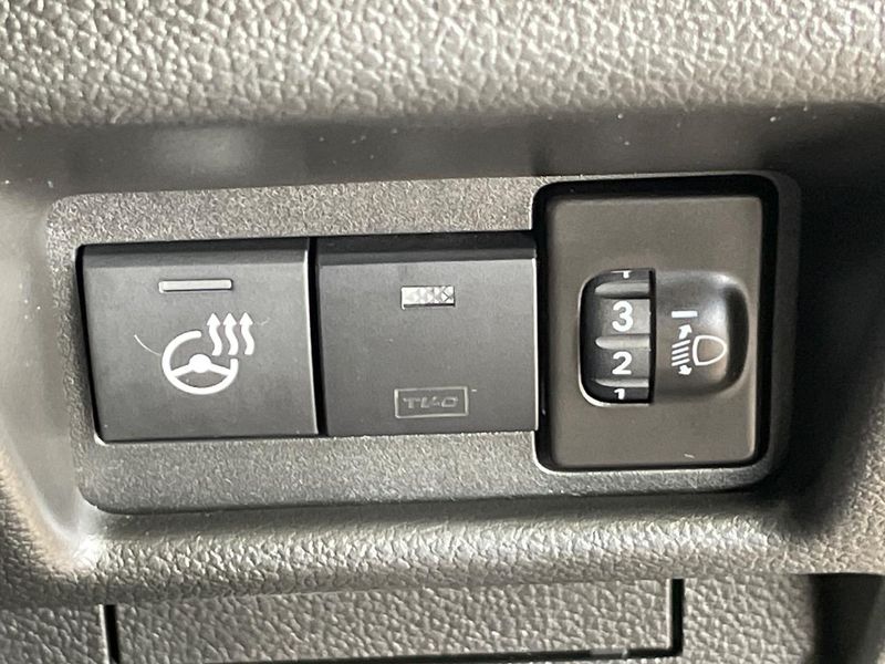 2023 Suzuki Spacia Custom 5AA-MK94S (UW-6a60357c67086)[17]