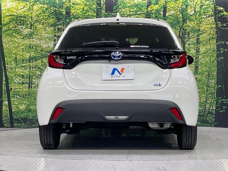 2023 Toyota Yaris 6AA-MXPH10 (UW-6a6035bce4878)[17]