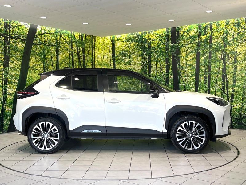 2021 Toyota Yaris Cross 6AA-MXPJ10 (UW-6a6035c0d67b9)[10]