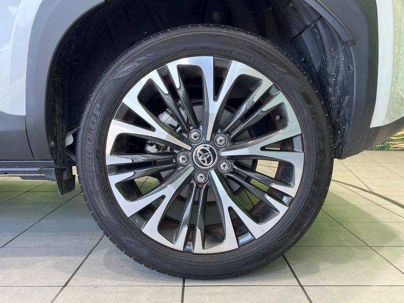 2023 Toyota Yaris Cross 6AA-MXPJ10 (UW-6a6035c50adc0)[12]