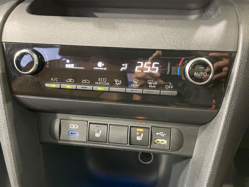 2023 Toyota Yaris Cross 6AA-MXPJ10 (UW-6a6035c5138b6)[11]