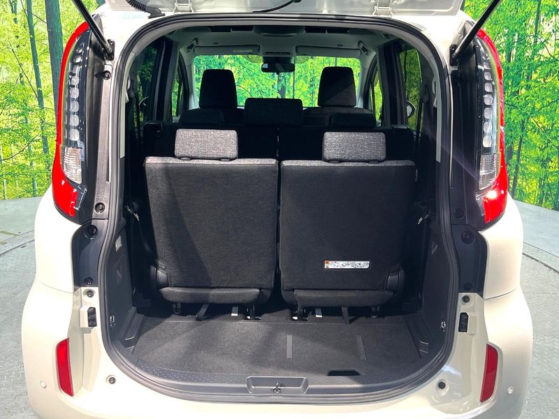 2023 Toyota Sienta 6AA-MXPL10G (UW-6a6035d4981bb)[18]