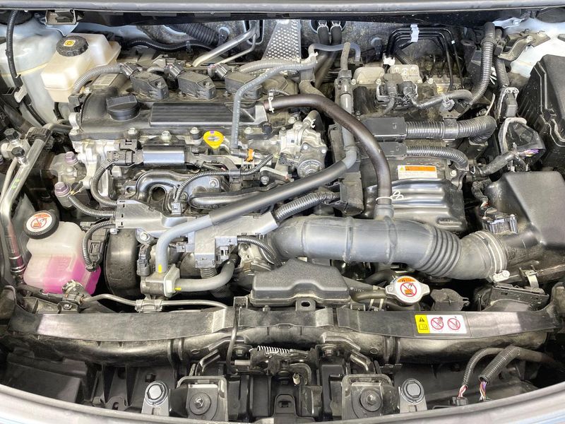 2024 Toyota Sienta 6AA-MXPL10G (UW-6a6035d6a9845)[5]