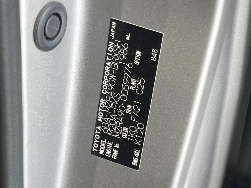 2023 Toyota Voxy 6BA-MZRA90W (UW-6a6035f46c9fc)[1]