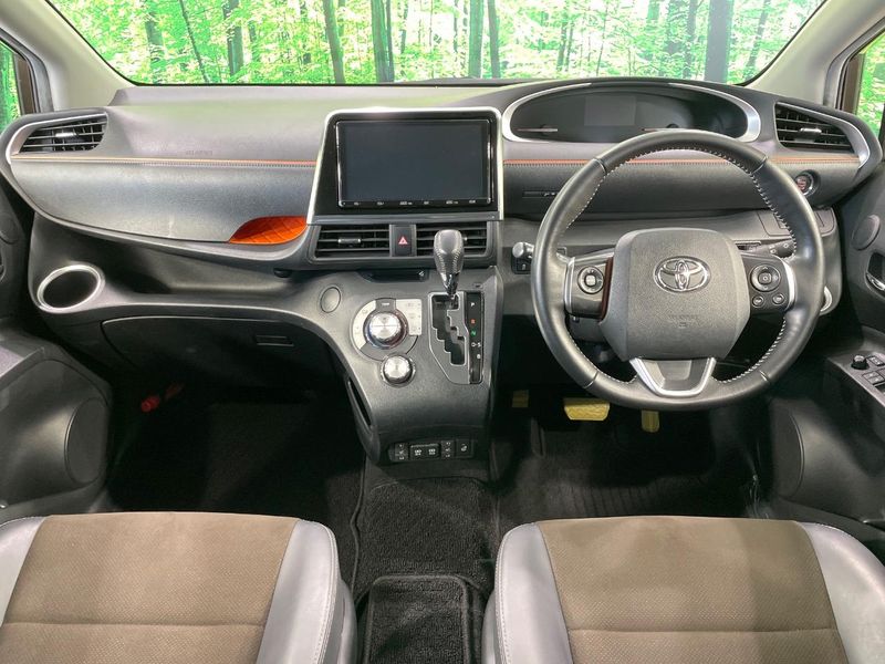 2018 Toyota Sienta DBA-NSP170G (UW-6a603613c6f19)[21]