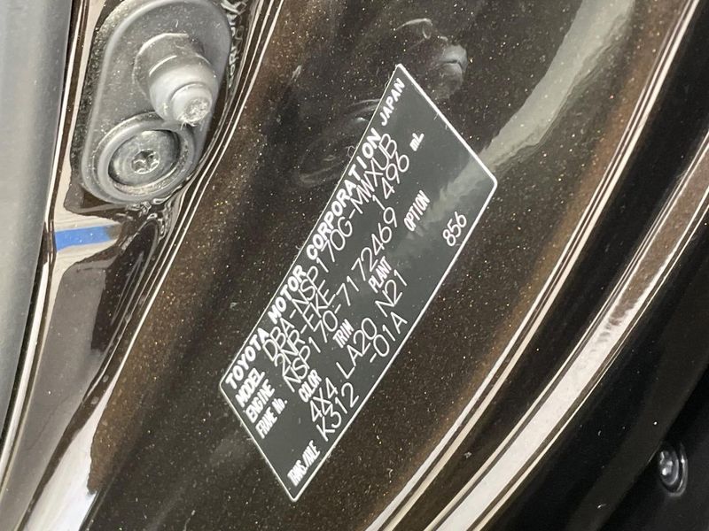 2018 Toyota Sienta DBA-NSP170G (UW-6a603613c6f19)[1]