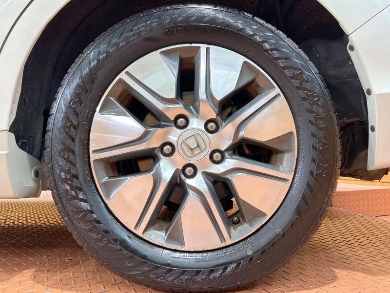 2015 Honda Step Wagon DBA-RP1 (UW-6a6036286cc49)[8]