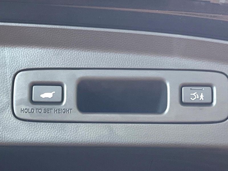 2024 Honda Vezel 6AA-RV5 (UW-6a603642a0fe4)[15]