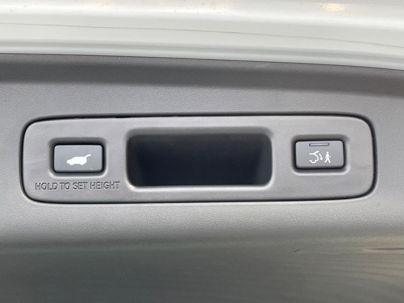 2024 Honda ZR-V 6AA-RZ4 (UW-6a603648c4a1a)[16]