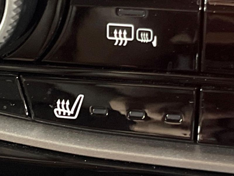 2020 Subaru Forester 5AA-SKE (UW-6a60365c7d7ce)[25]