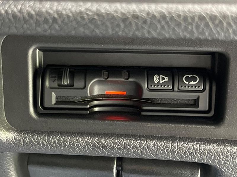 2017 Nissan X-Trail DBA-T32 (UW-6a603662aae82)[8]
