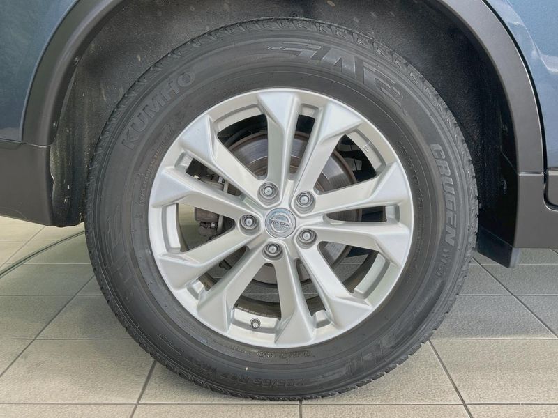 2016 Nissan X-Trail DBA-T32 (UW-6a60366474a10)[29]