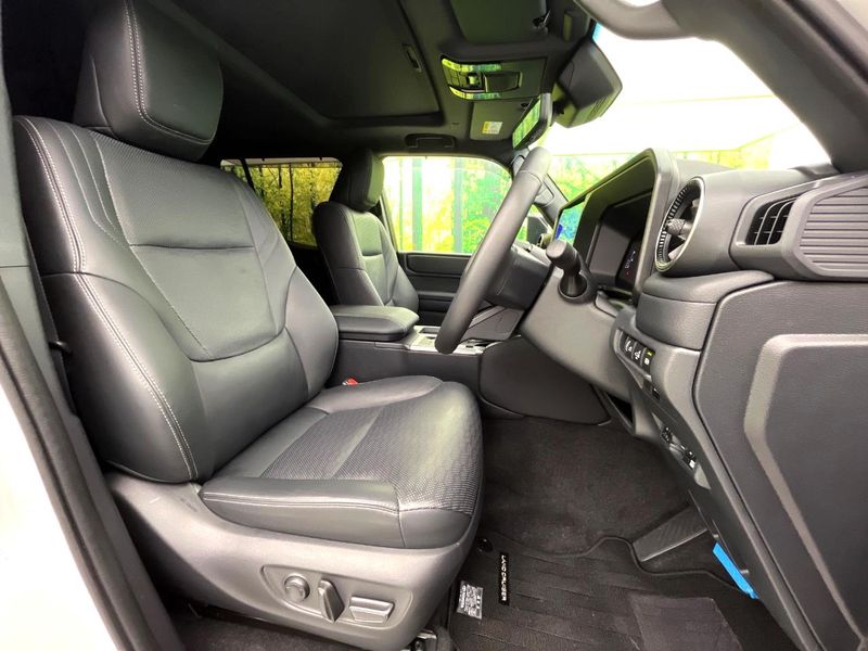 2024 Toyota Land Cruiser 250 3BA-TRJ250W (UW-6a603673b487c)[29]