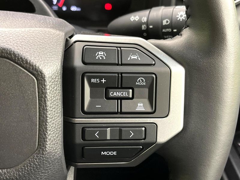 2024 Toyota Land Cruiser 250 3BA-TRJ250W (UW-6a603673b487c)[15]