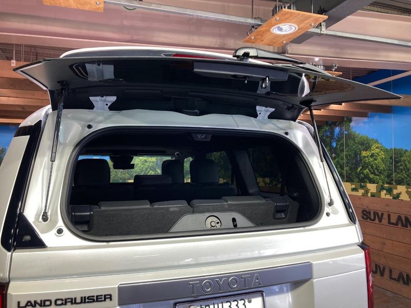 2025 Toyota Land Cruiser 250 3BA-TRJ250W (UW-6a603676da740)[29]