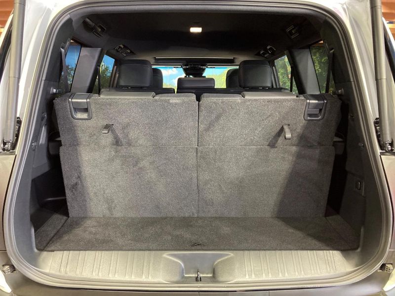 2025 Toyota Land Cruiser 250 3BA-TRJ250W (UW-6a603676da740)[27]