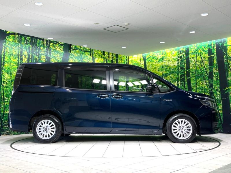 2014 Toyota Voxy DAA-ZWR80G (UW-6a6036f39db30)[20]